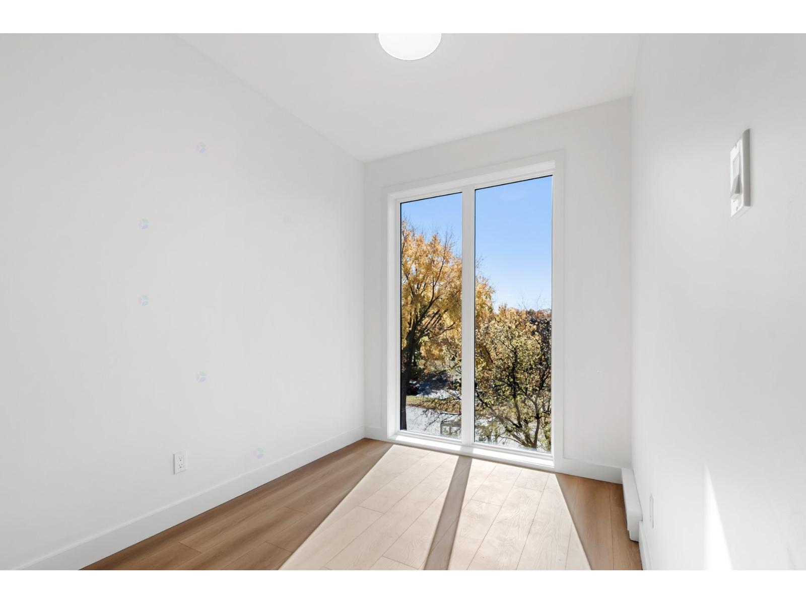 500 24e Avenue (p.-a.-t.), #4 Property Photo 7