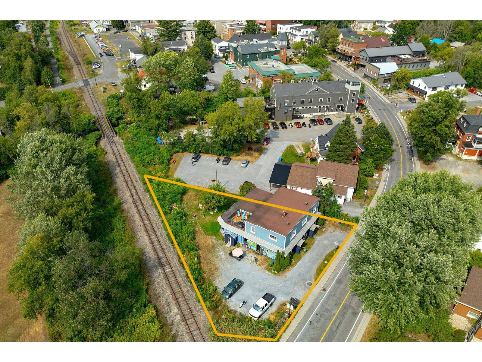 35z Rue Principale S. Property Photo 1