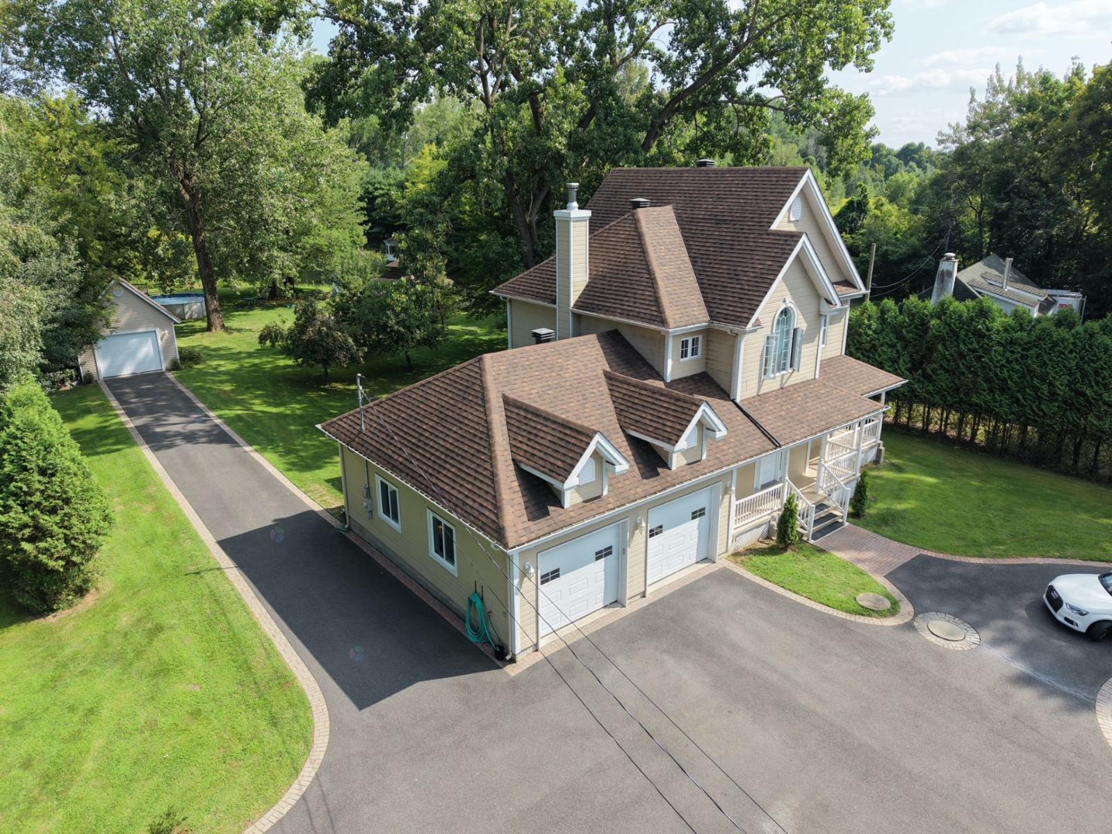 8441 Route Marie-victorin Property Photo 5