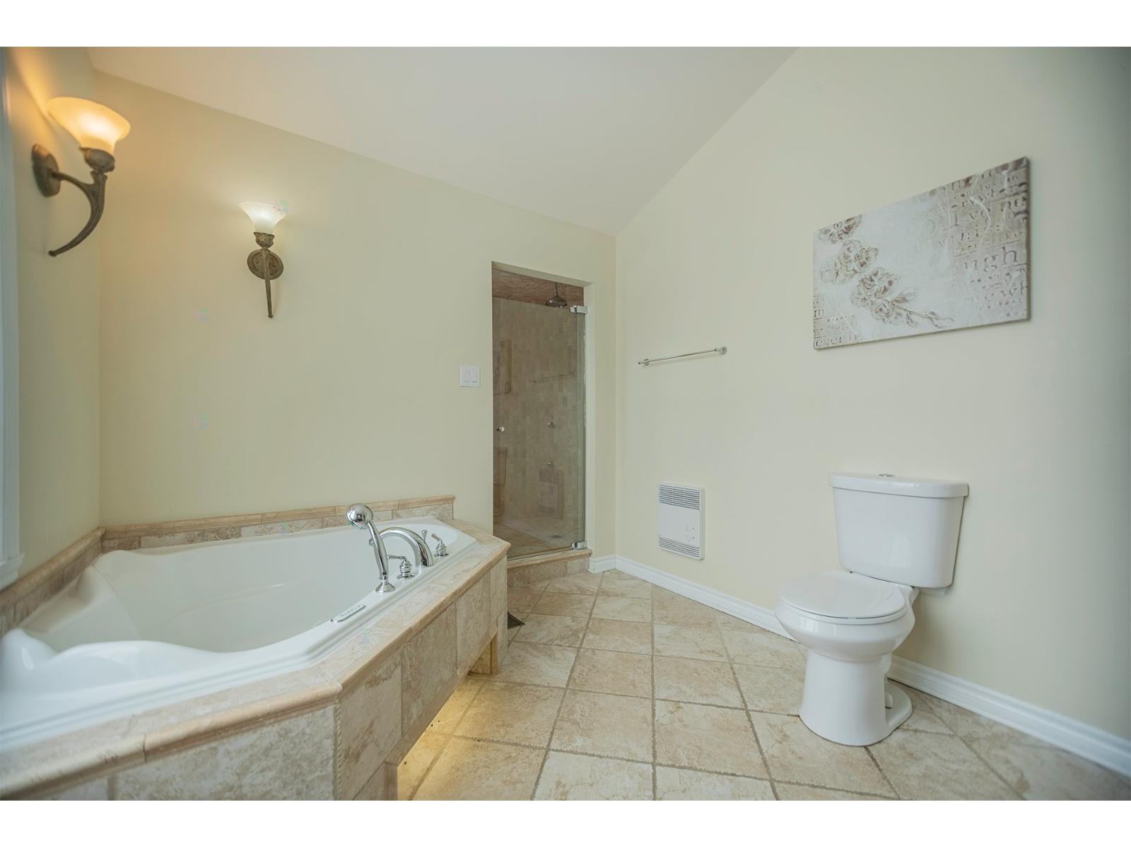 8441 Route Marie-victorin Property Photo 24