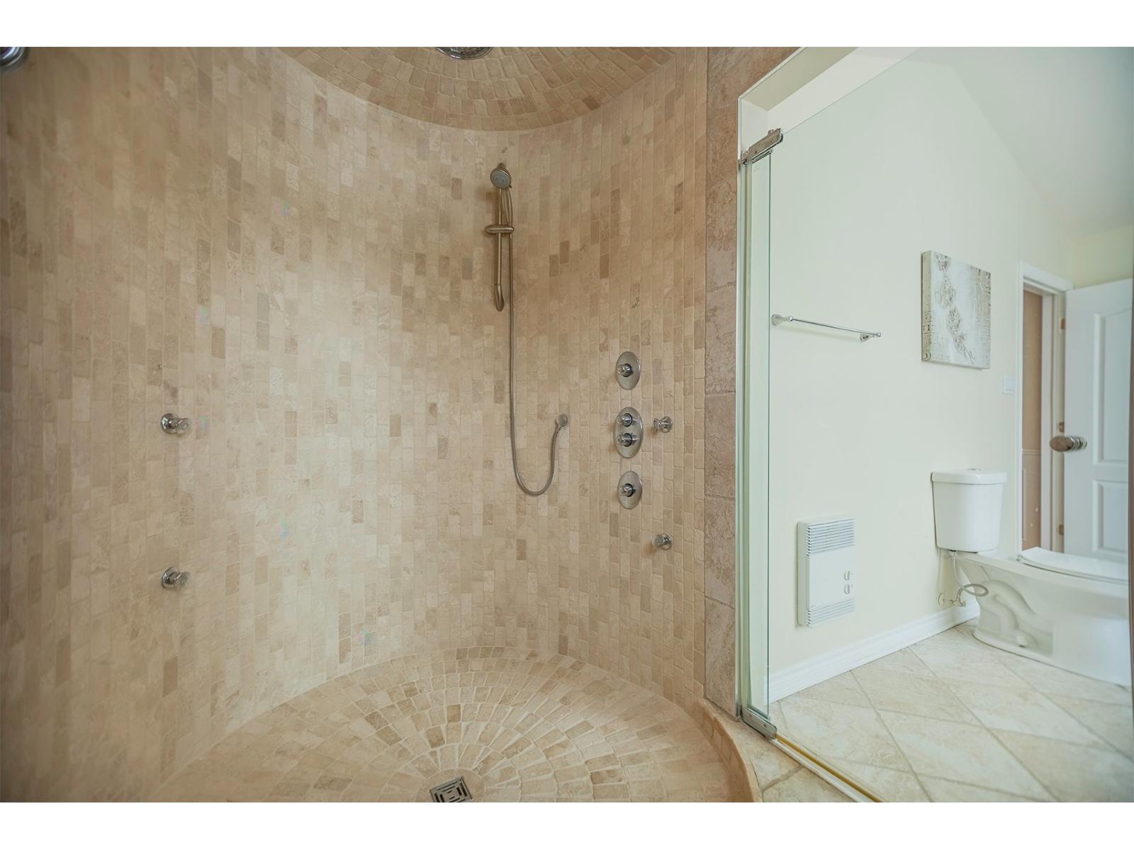 8441 Route Marie-victorin Property Photo 25