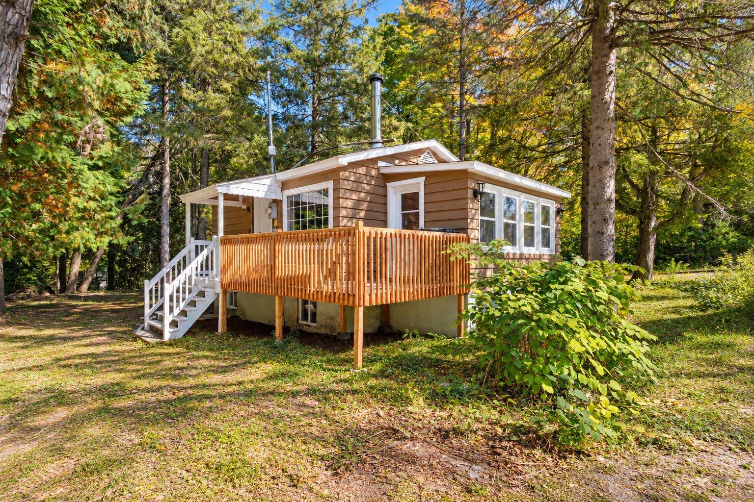 650 Rue Du Lac-pinet Property Photo 3