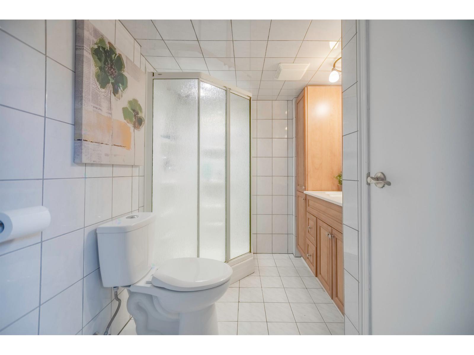 35 Rue Huard Property Photo 28