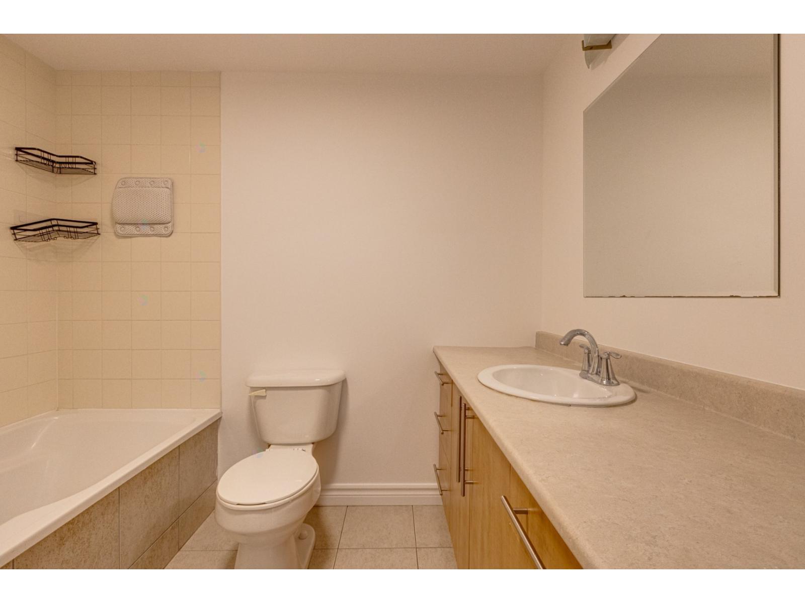 1920 Boul. Du Souvenir, #610 Property Photo 10