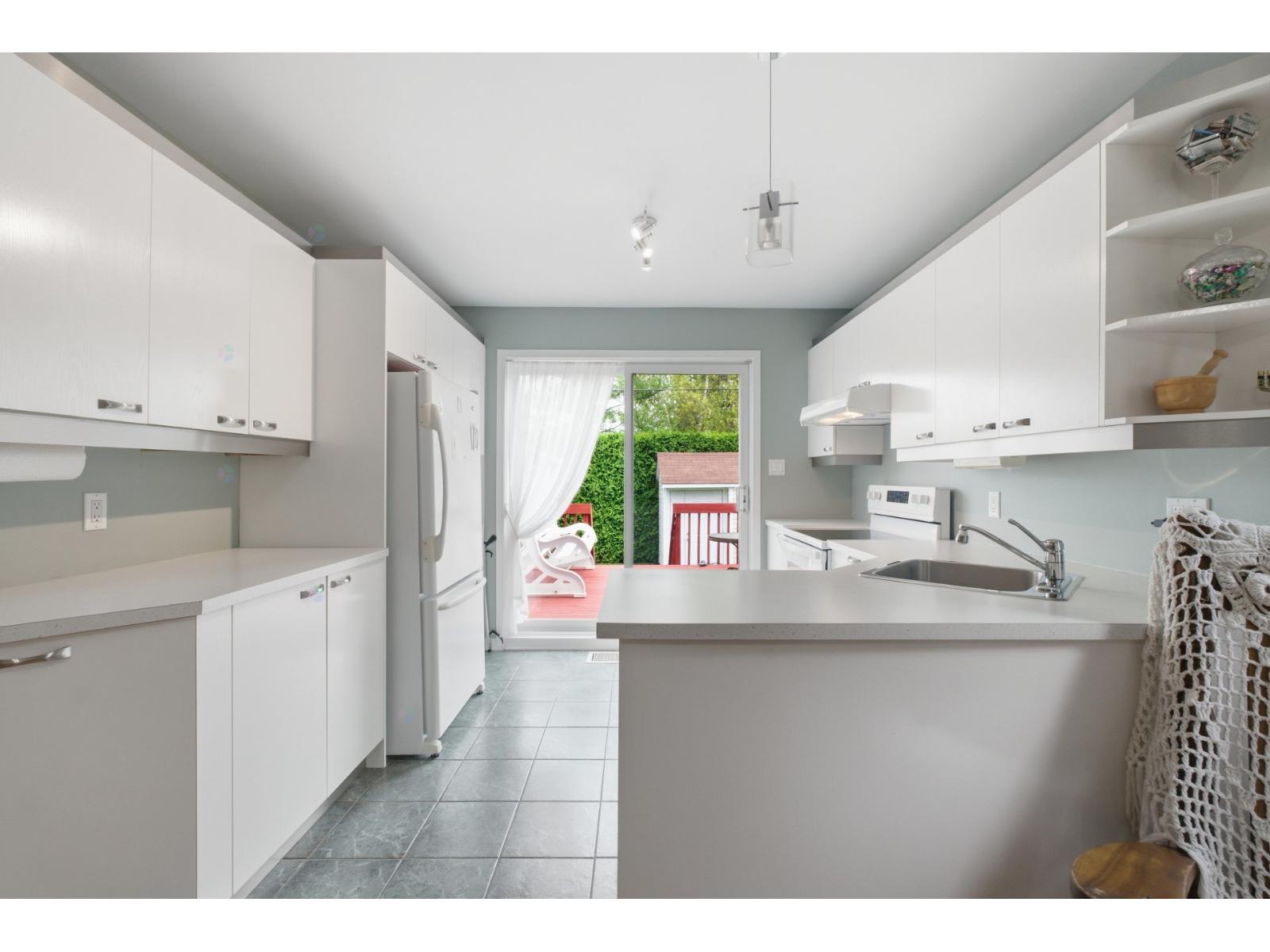 1976 Rue René-lévesque Property Photo 7