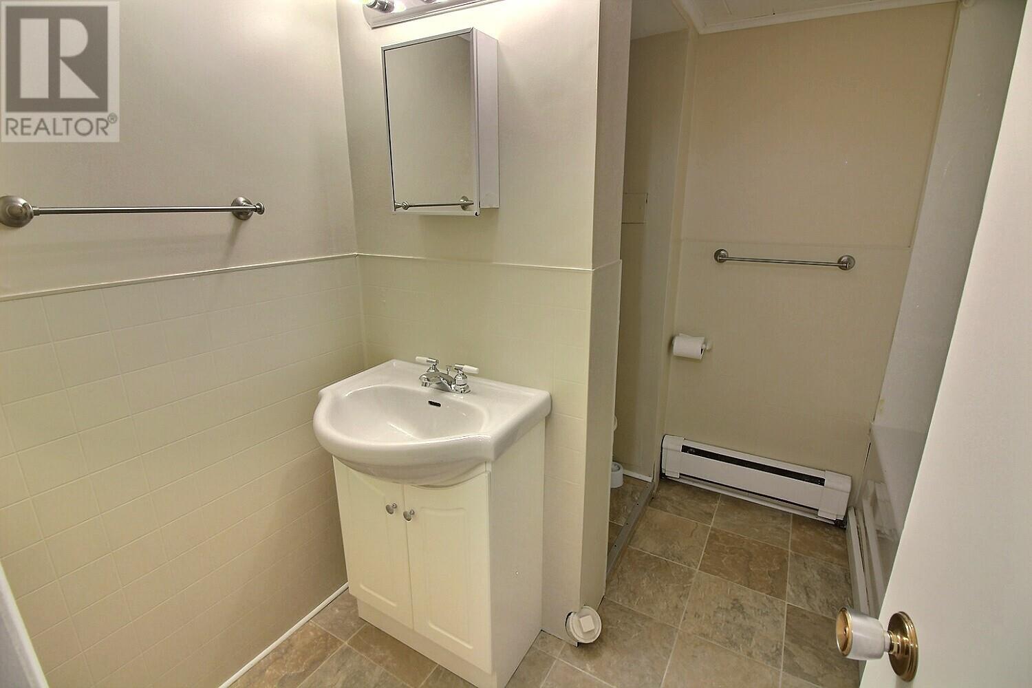 26 Church Street Property Photo 12