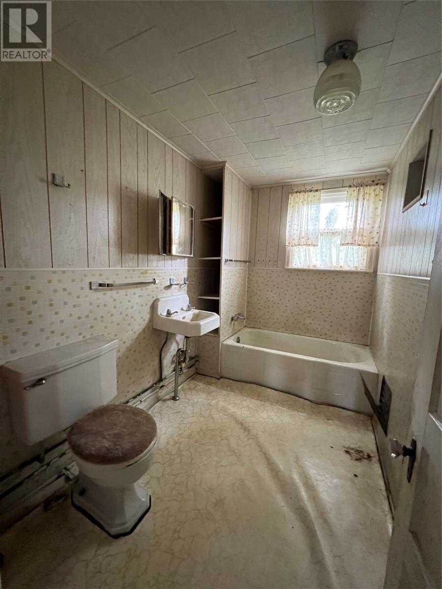 12-14 Church Road Property Photo 29