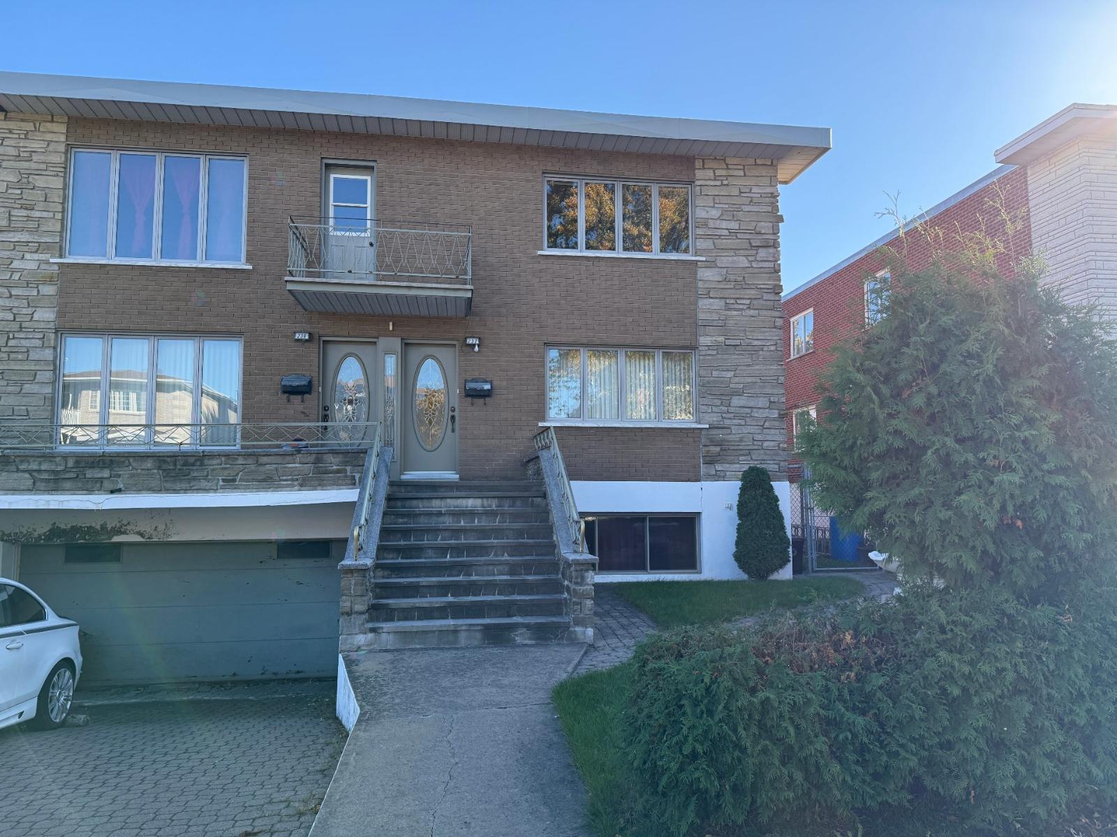 237-239 Rue De Cabano Property Photo 1