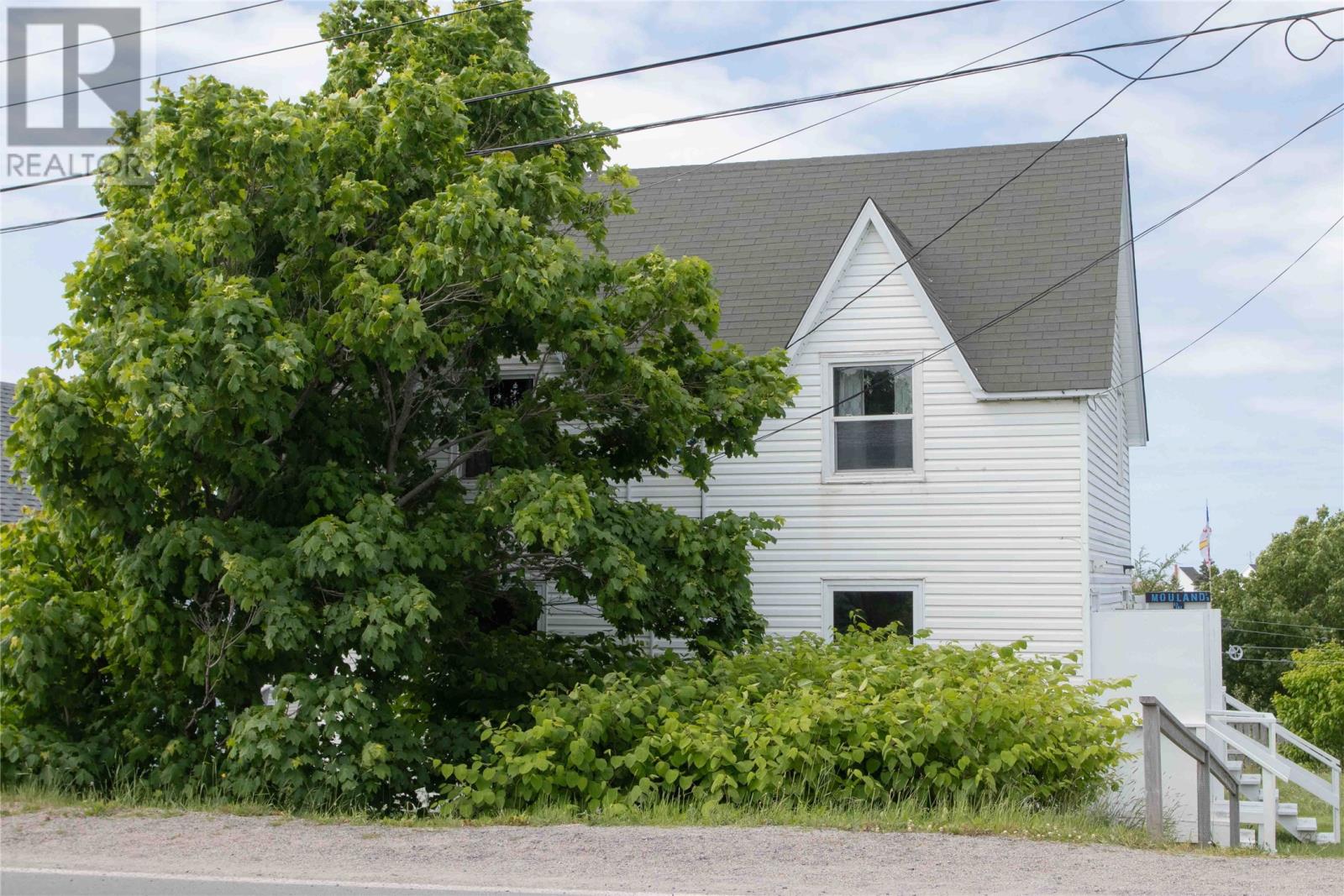 13 Confederation Drive