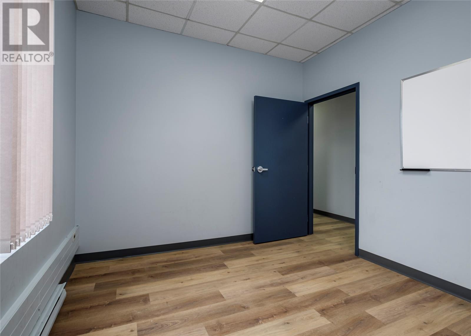 136 Crosbie Road Unit#suite 304 Property Photo 17