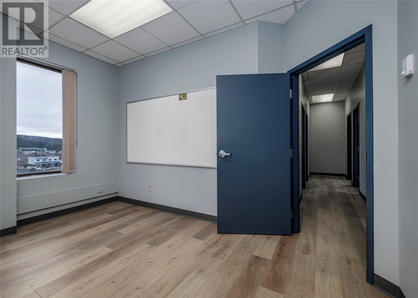 136 Crosbie Road Unit#suite 301 Property Photo 23
