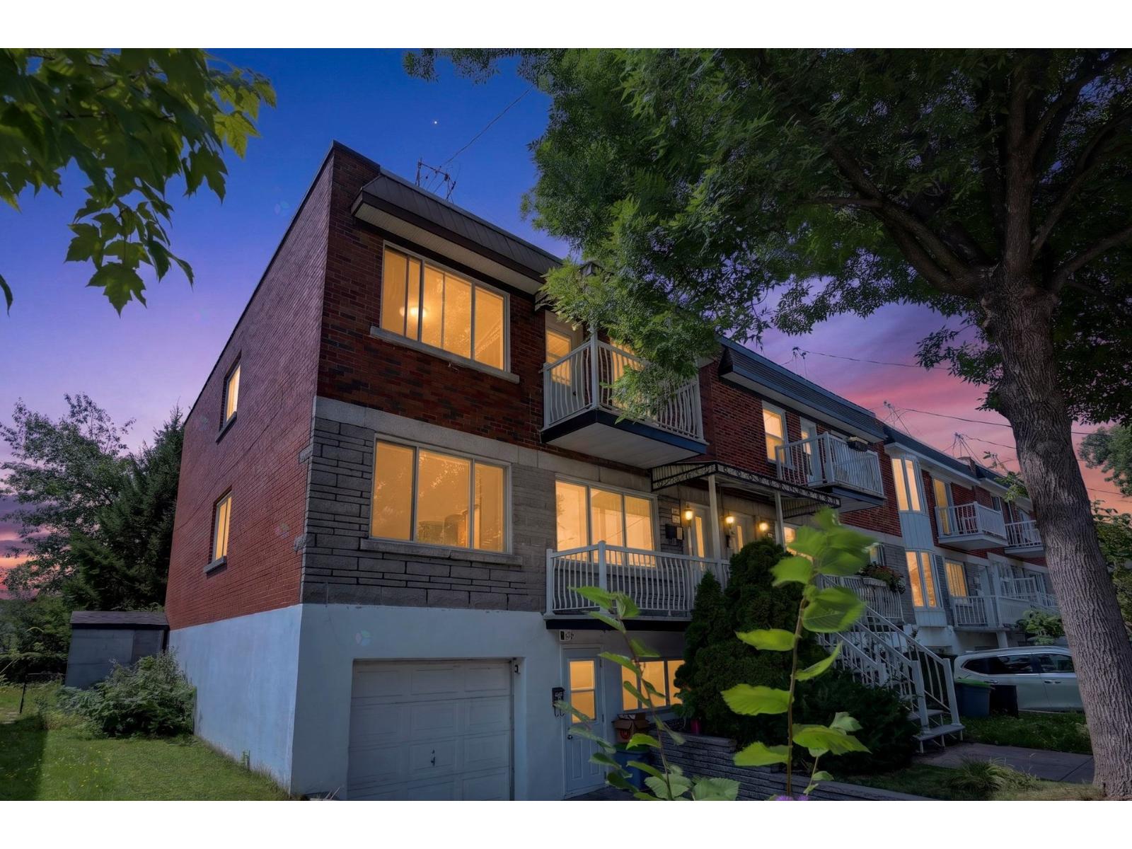 320-322 Rue Taillon Property Photo 1