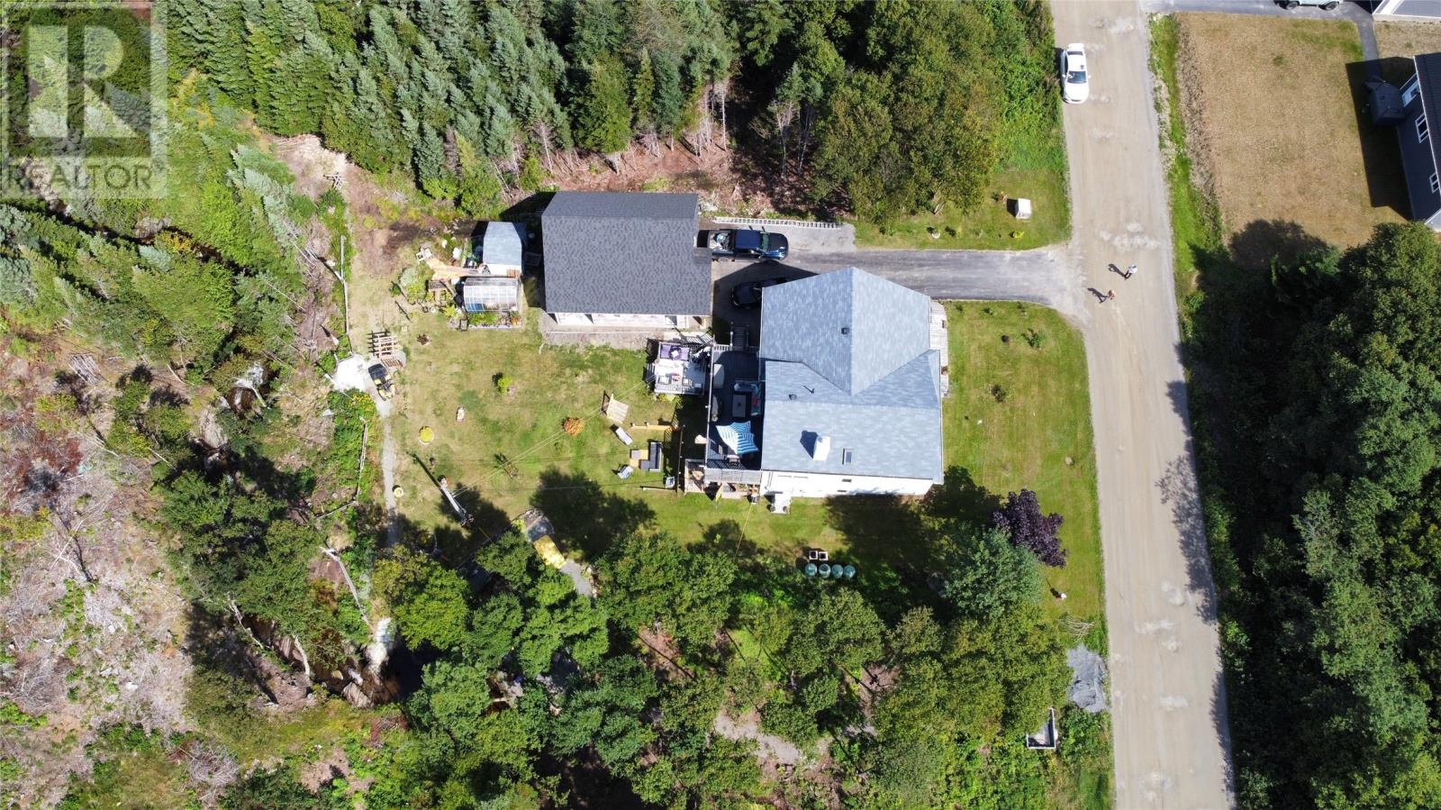 61 Kings Hill Road Property Photo 4
