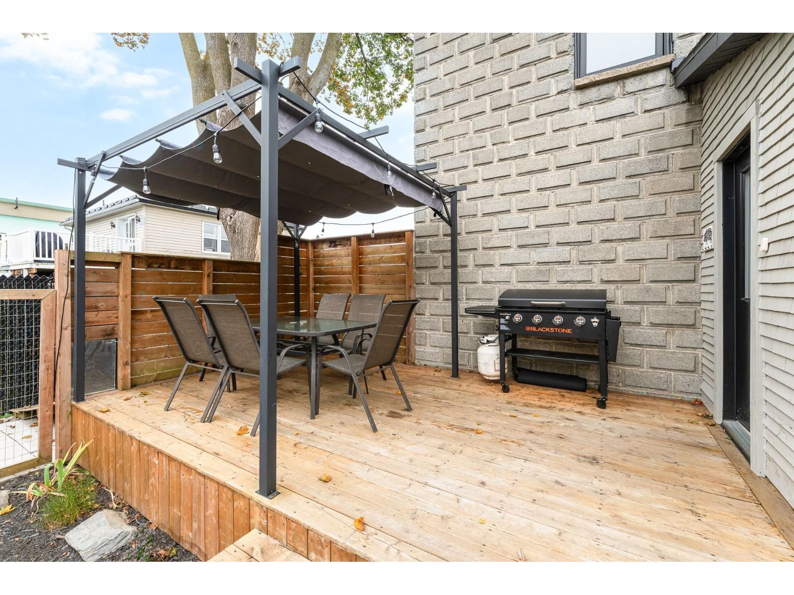 213 Rue D'oxford Property Photo 32