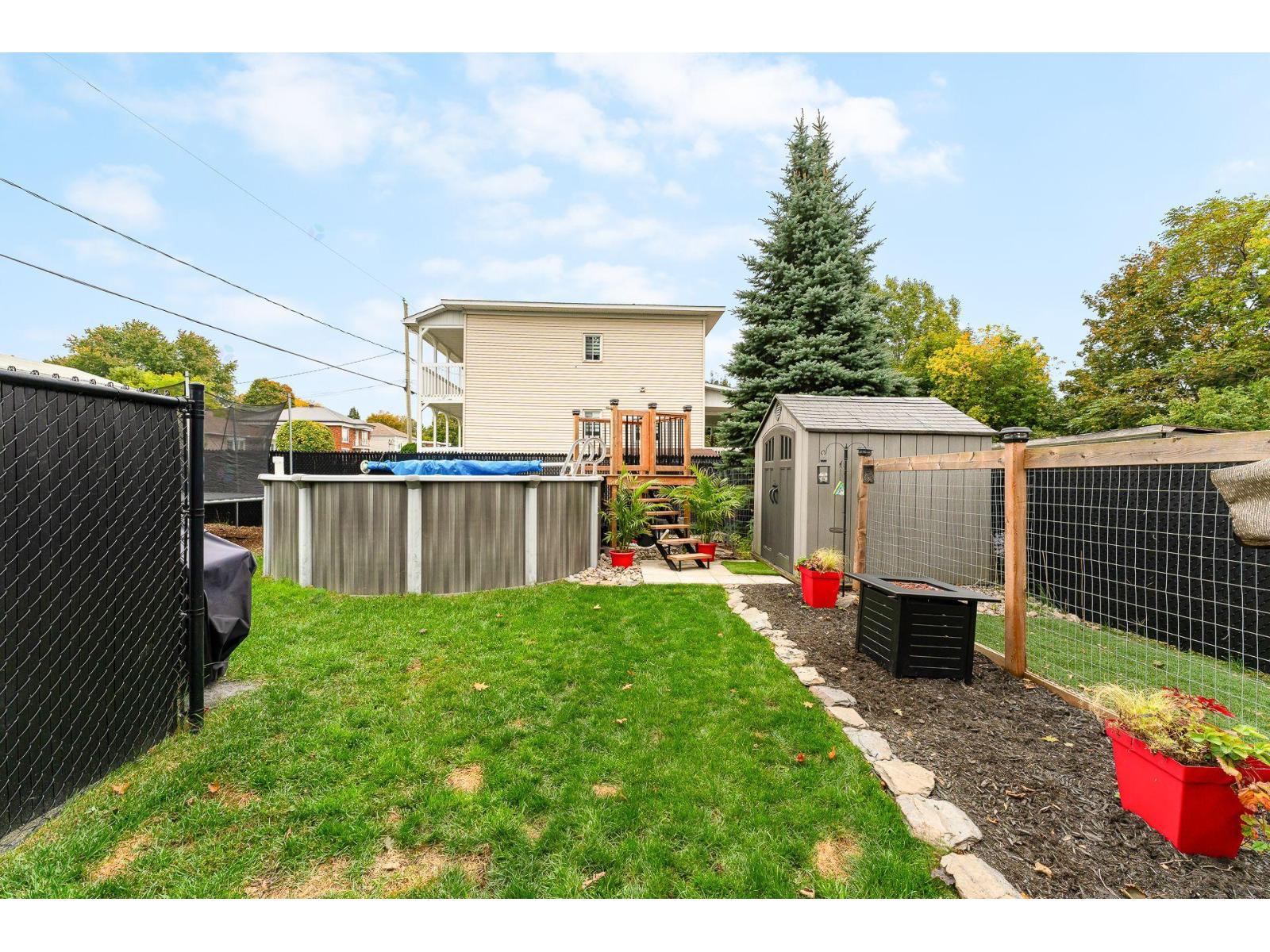 213 Rue D'oxford Property Photo 34
