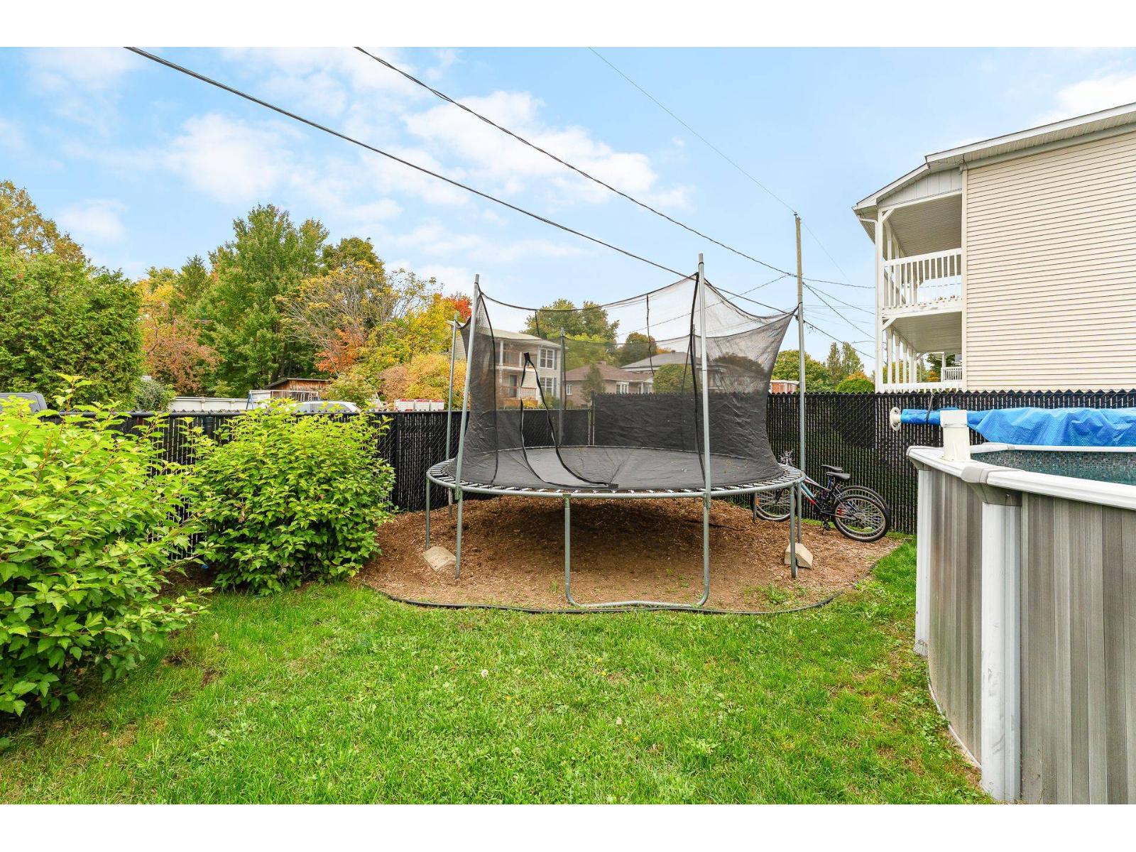 213 Rue D'oxford Property Photo 36