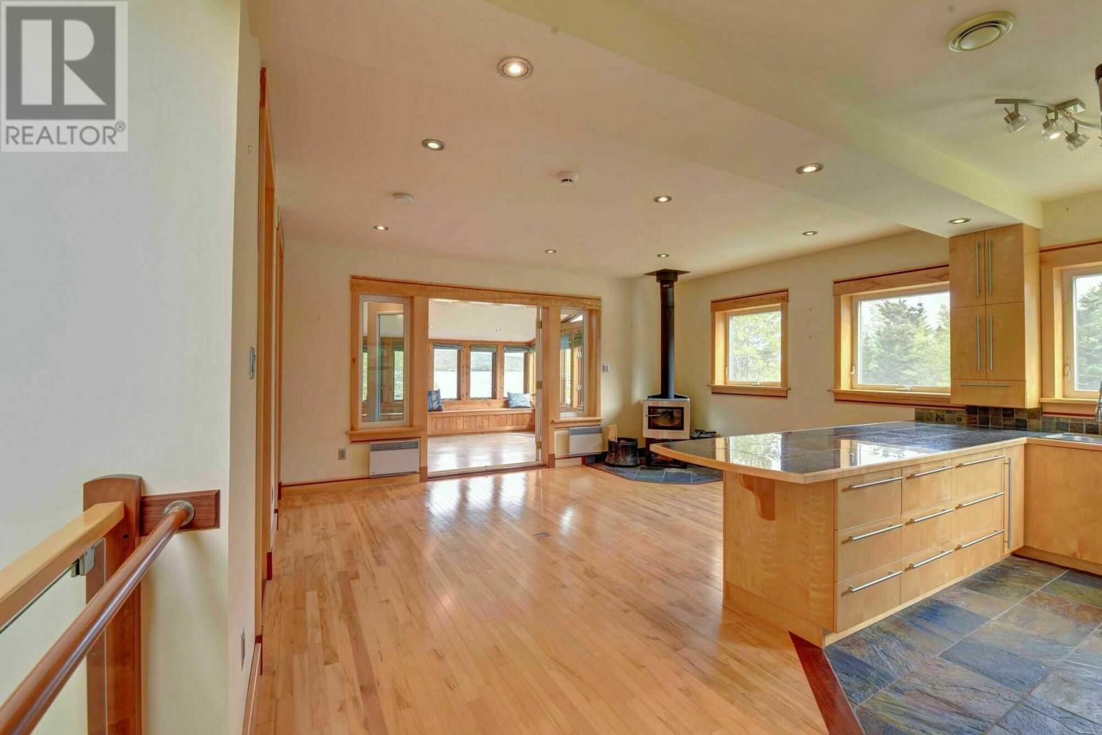 2247 Boom Siding Road Property Photo 3