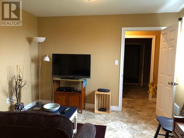 121 Hynes Road Property Photo 33