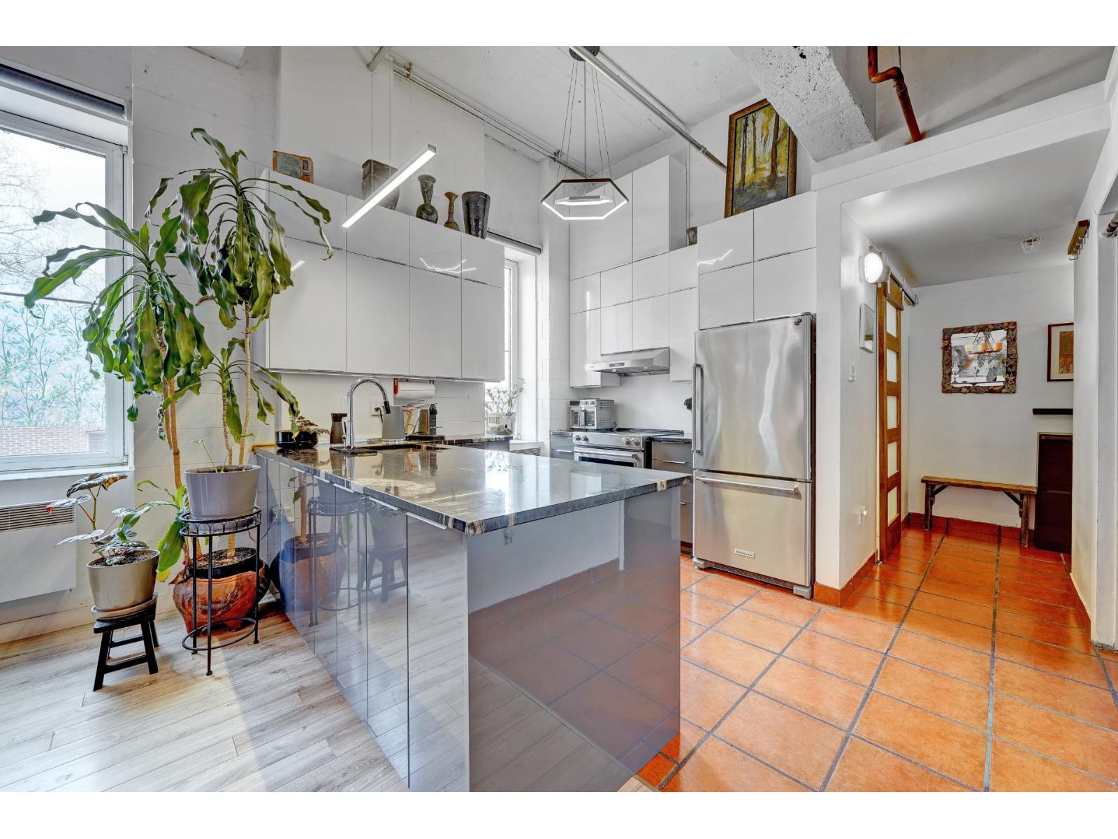 2801 Rue Du Centre, #214 Property Photo 1