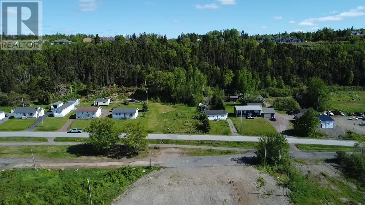 187 Citizens Drive Property Photo 3