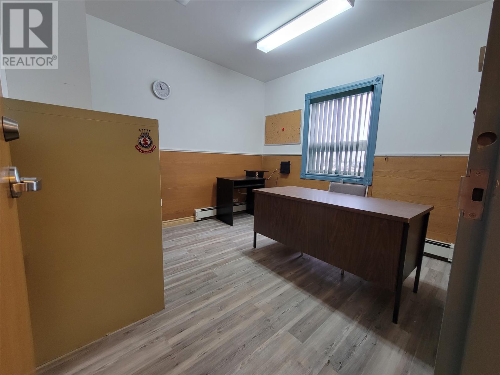 239 Bayview Street Property Photo 4