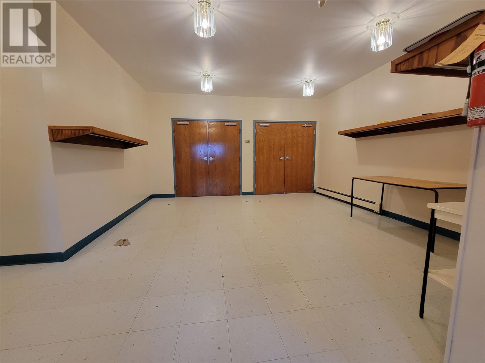 239 Bayview Street Property Photo 9