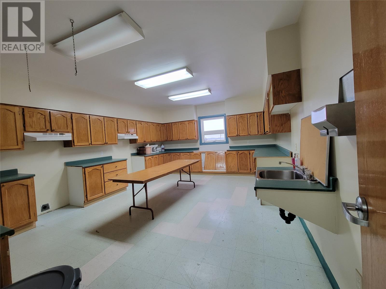 239 Bayview Street Property Photo 20