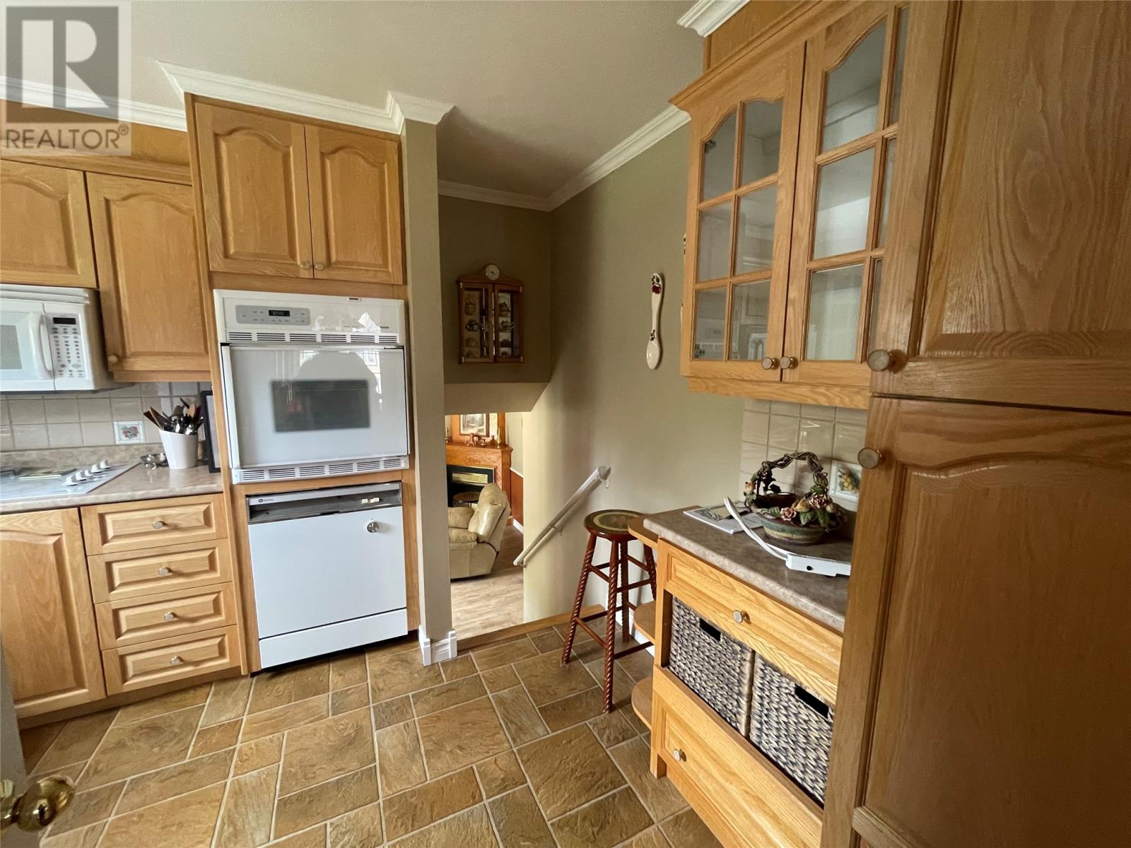 61 Forest Road Property Photo 16