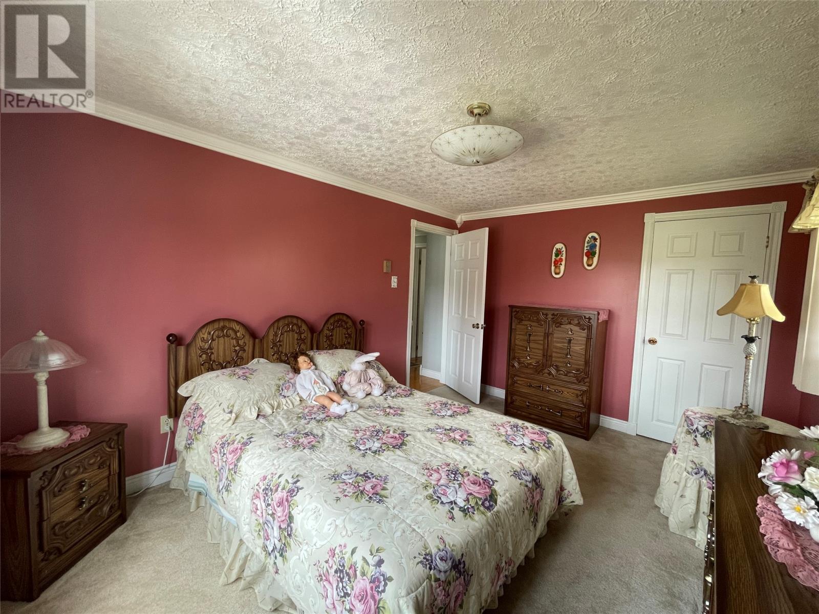 61 Forest Road Property Photo 22