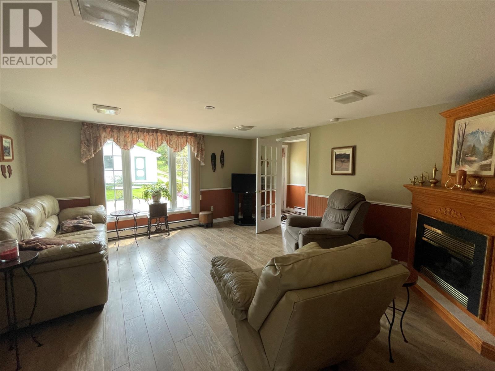 61 Forest Road Property Photo 32