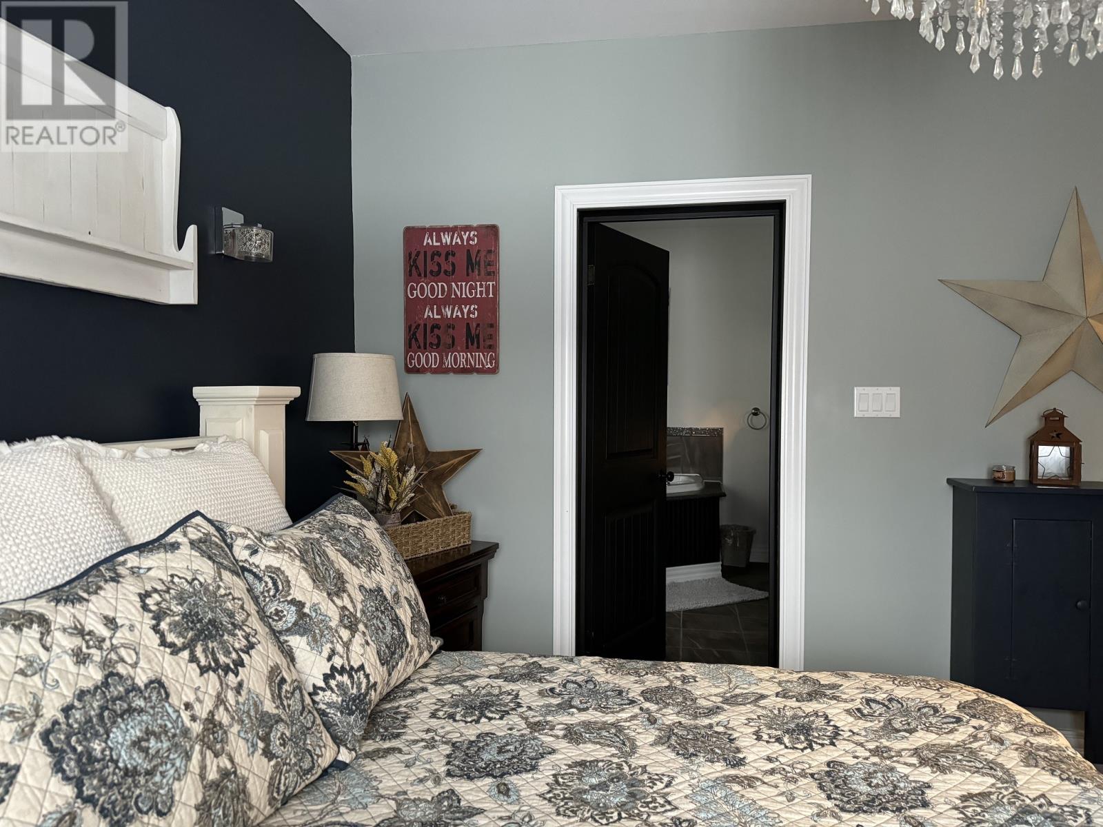 98 Sullivan Avenue Property Photo 20