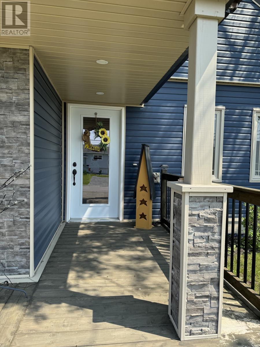 98 Sullivan Avenue Property Photo 31