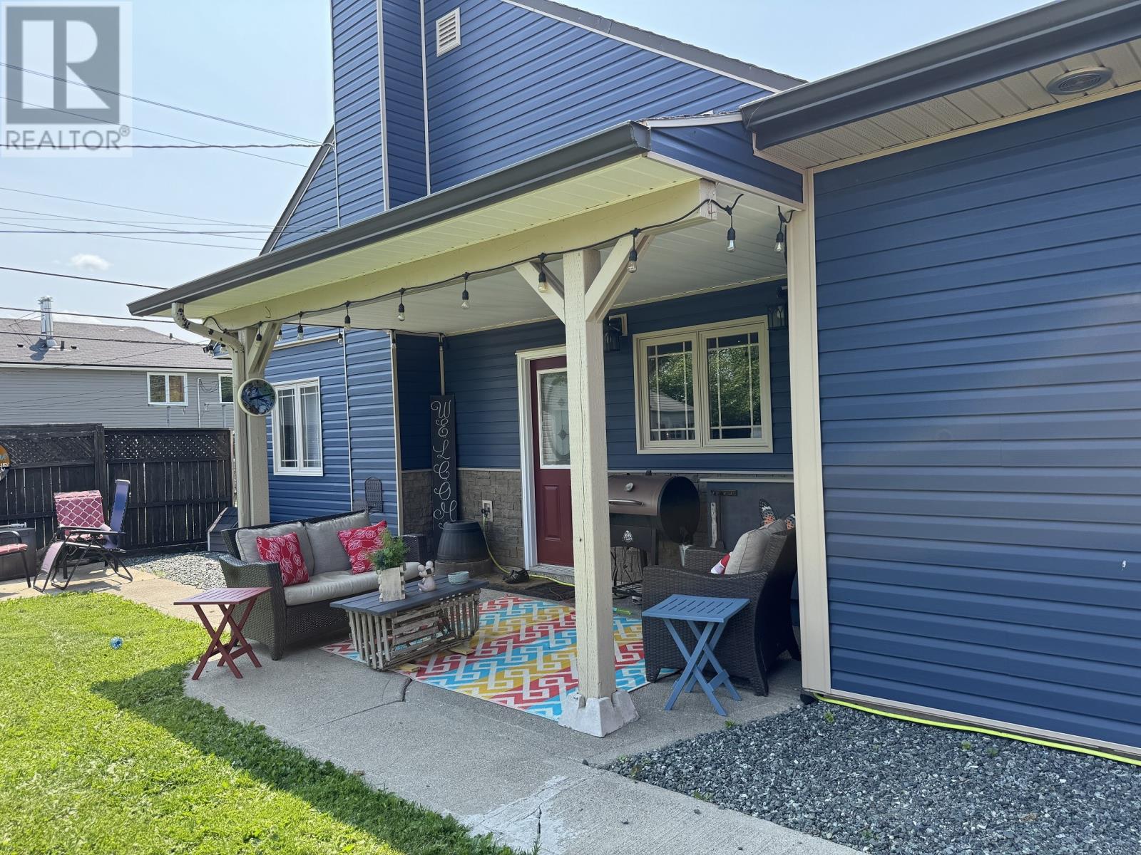 98 Sullivan Avenue Property Photo 36