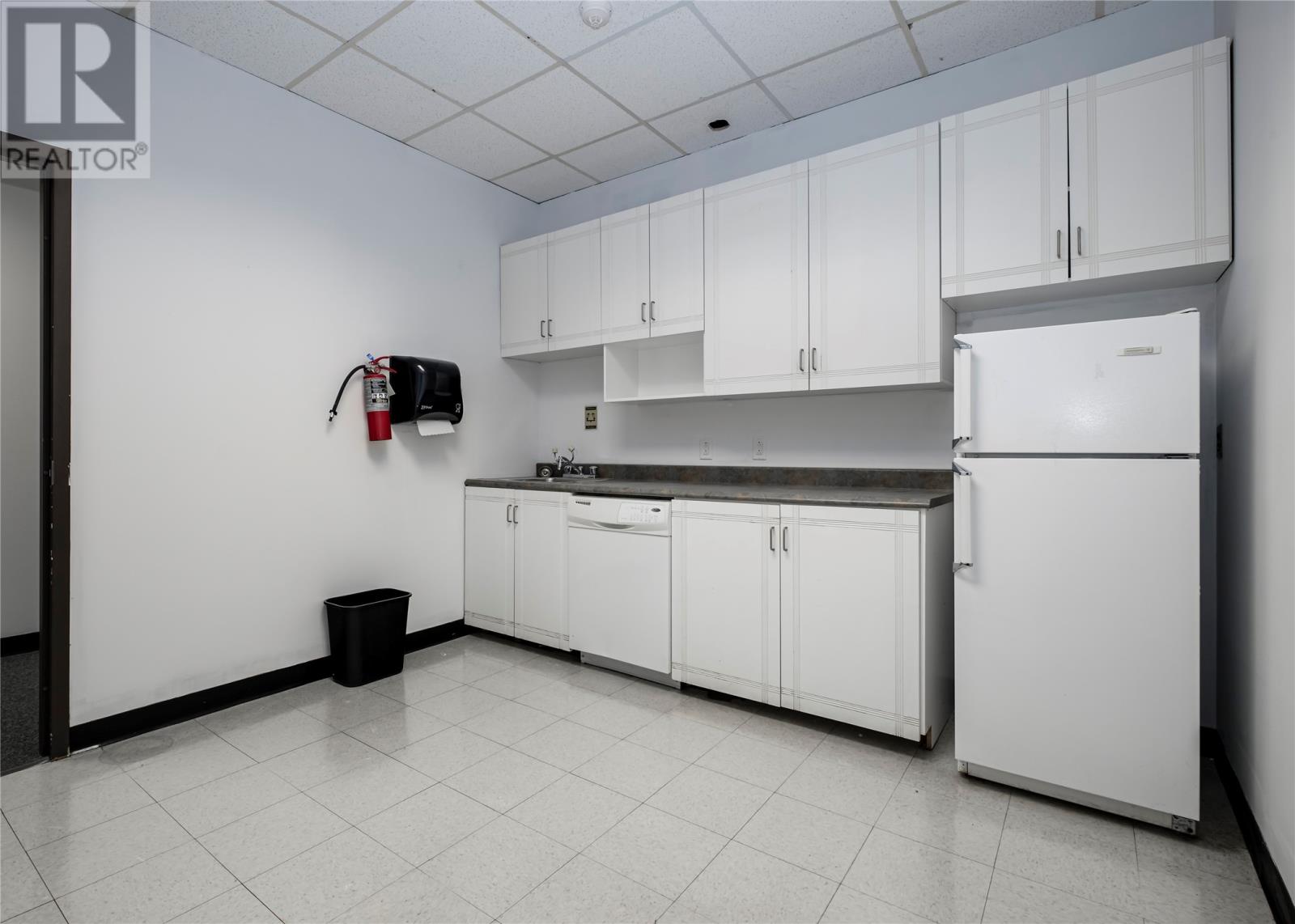 136 Crosbie Road Unit#204a Property Photo 36