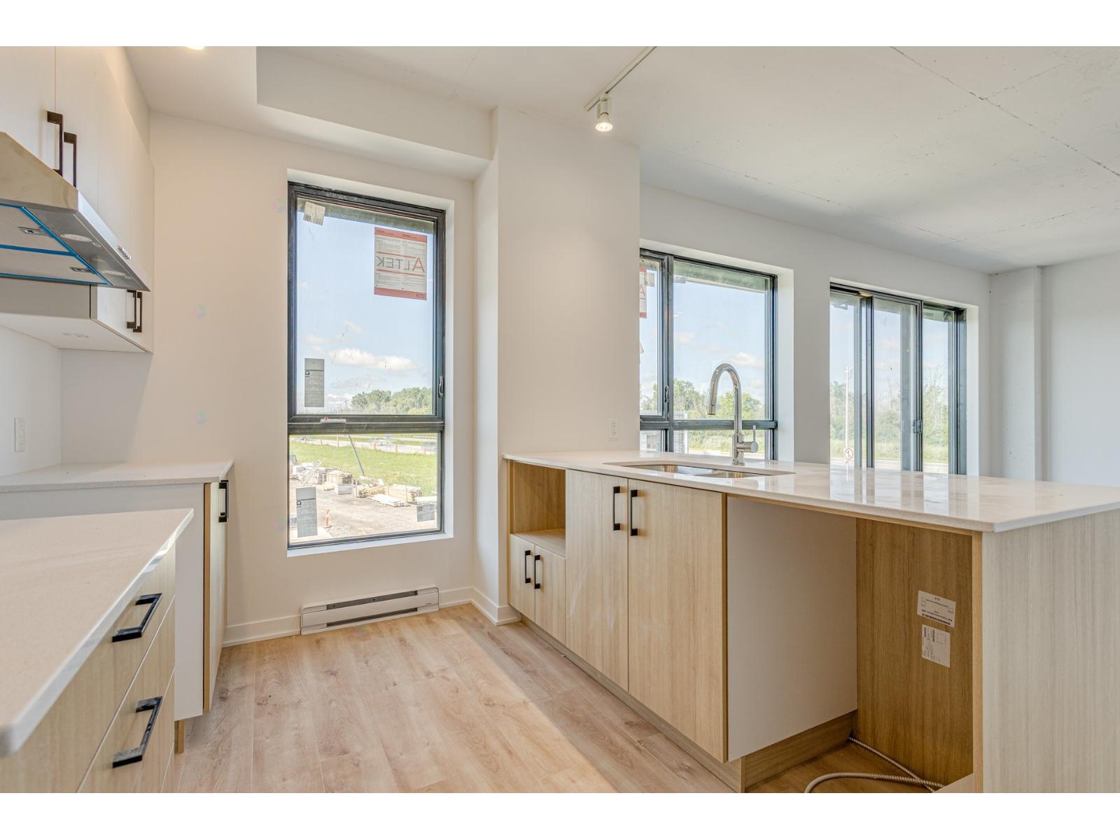 625 Rue Chicoine, #207 Property Photo 2