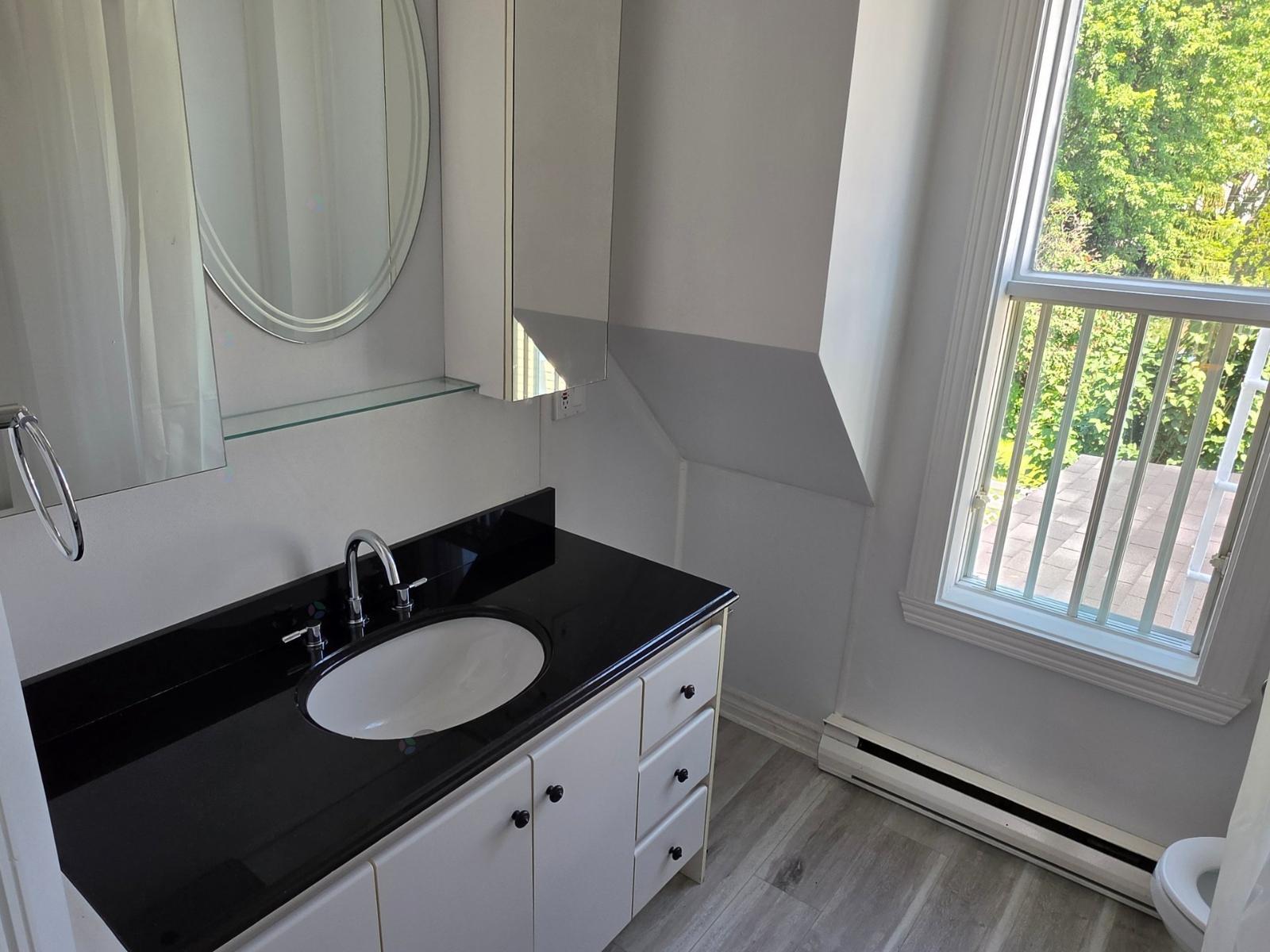 115 Rue Adélaïde Property Photo 18
