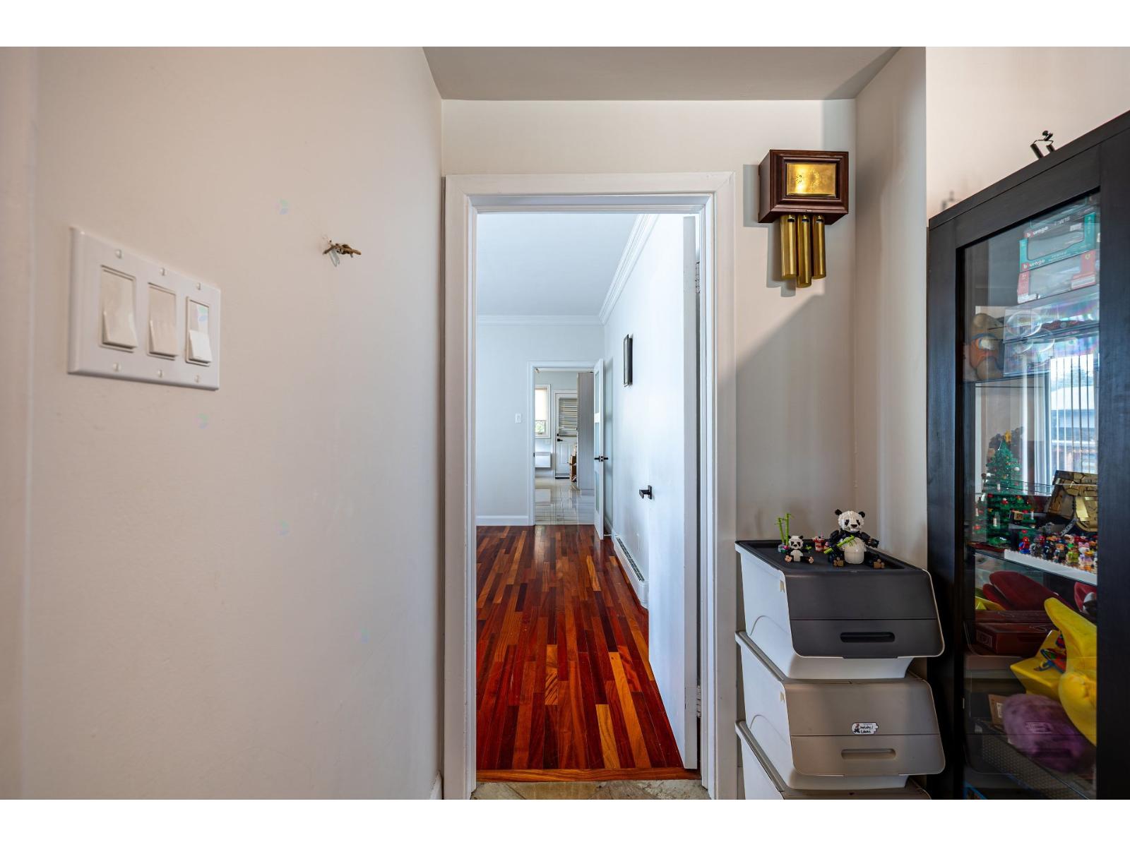 1205 Av. Des Gouverneurs Property Photo 10