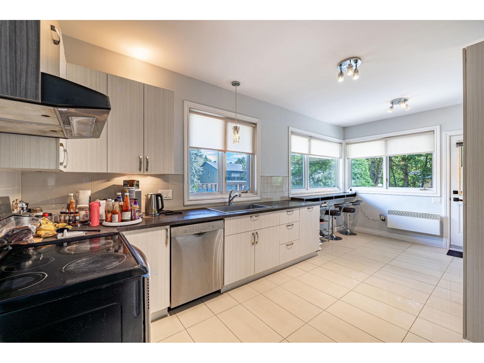 1205 Av. Des Gouverneurs Property Photo 12
