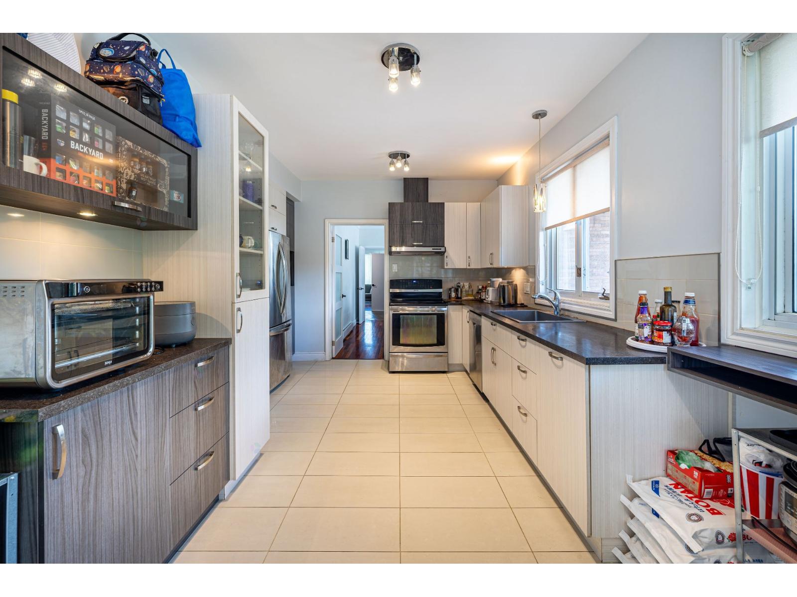 1205 Av. Des Gouverneurs Property Photo 14