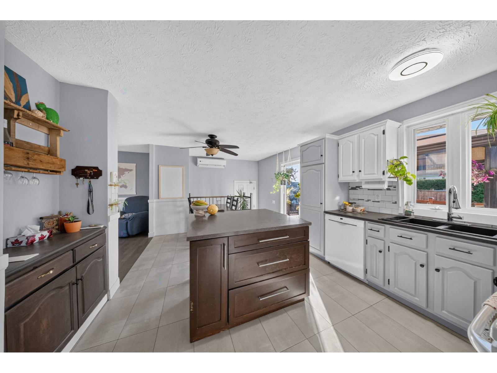 1398 Rue Labelle Property Photo 13