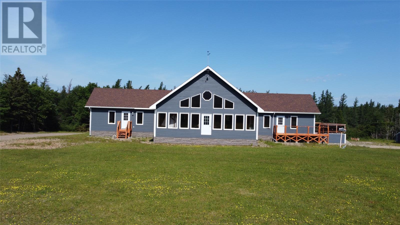 1121 Trans Canada Highway Property Photo 2
