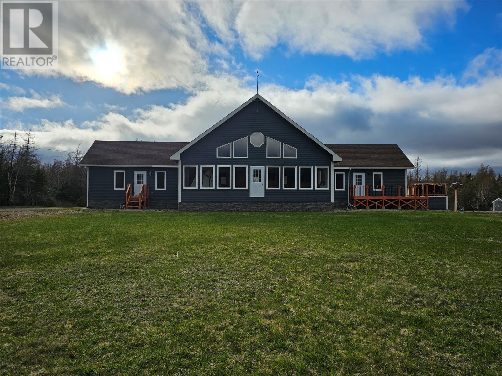 1121 Trans Canada Highway Property Photo 3