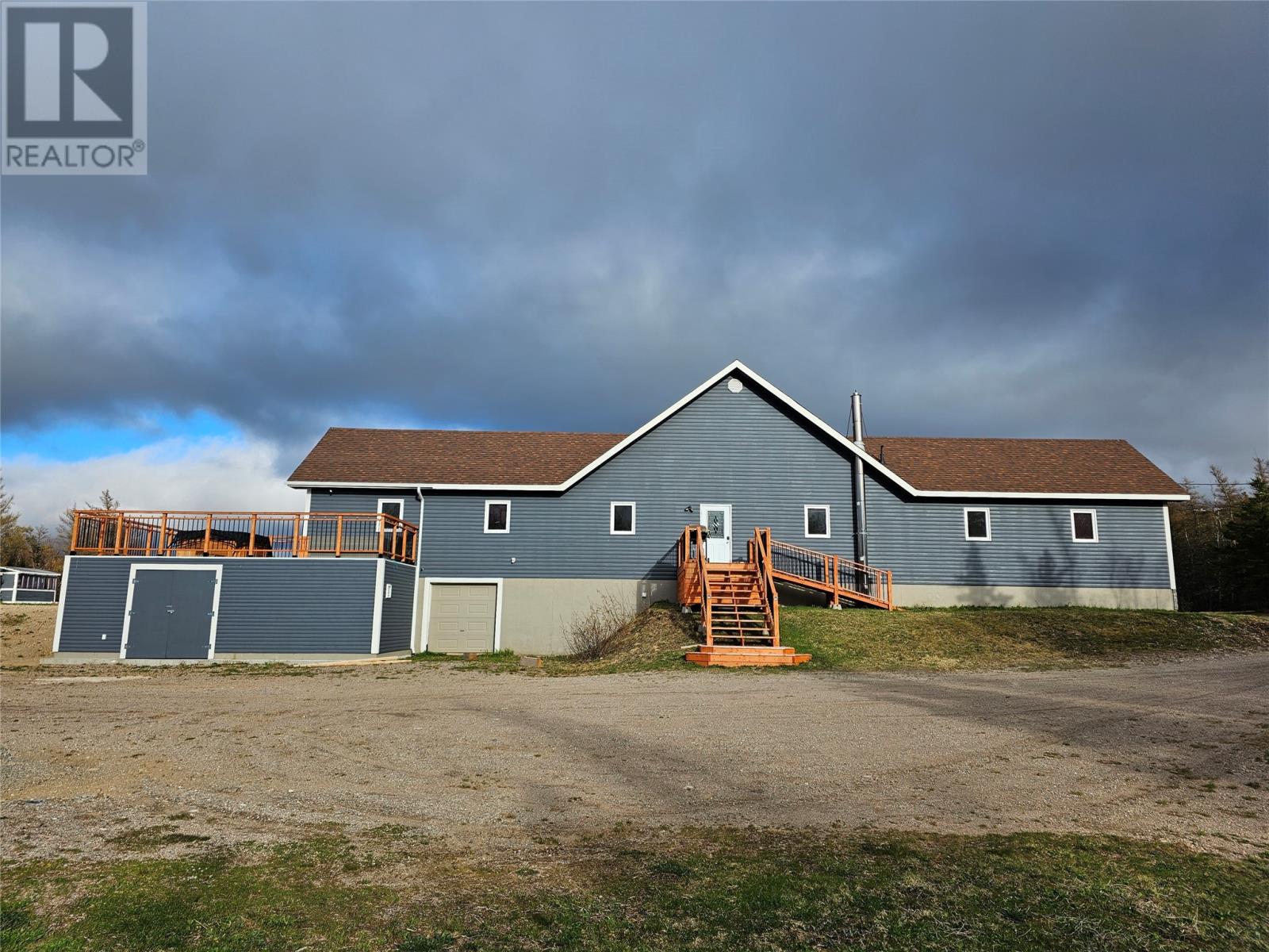 1121 Trans Canada Highway Property Photo 6