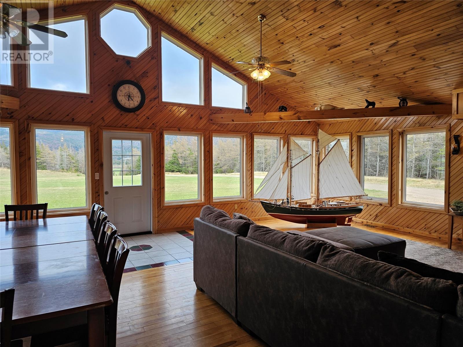 1121 Trans Canada Highway Property Photo 19