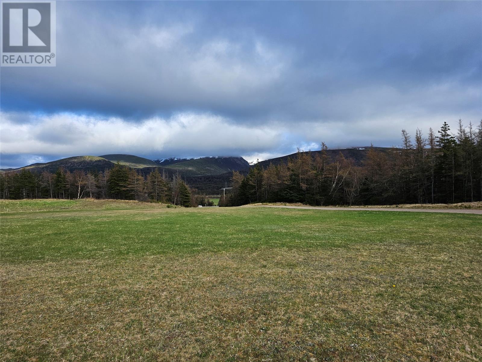 1121 Trans Canada Highway Property Photo 45