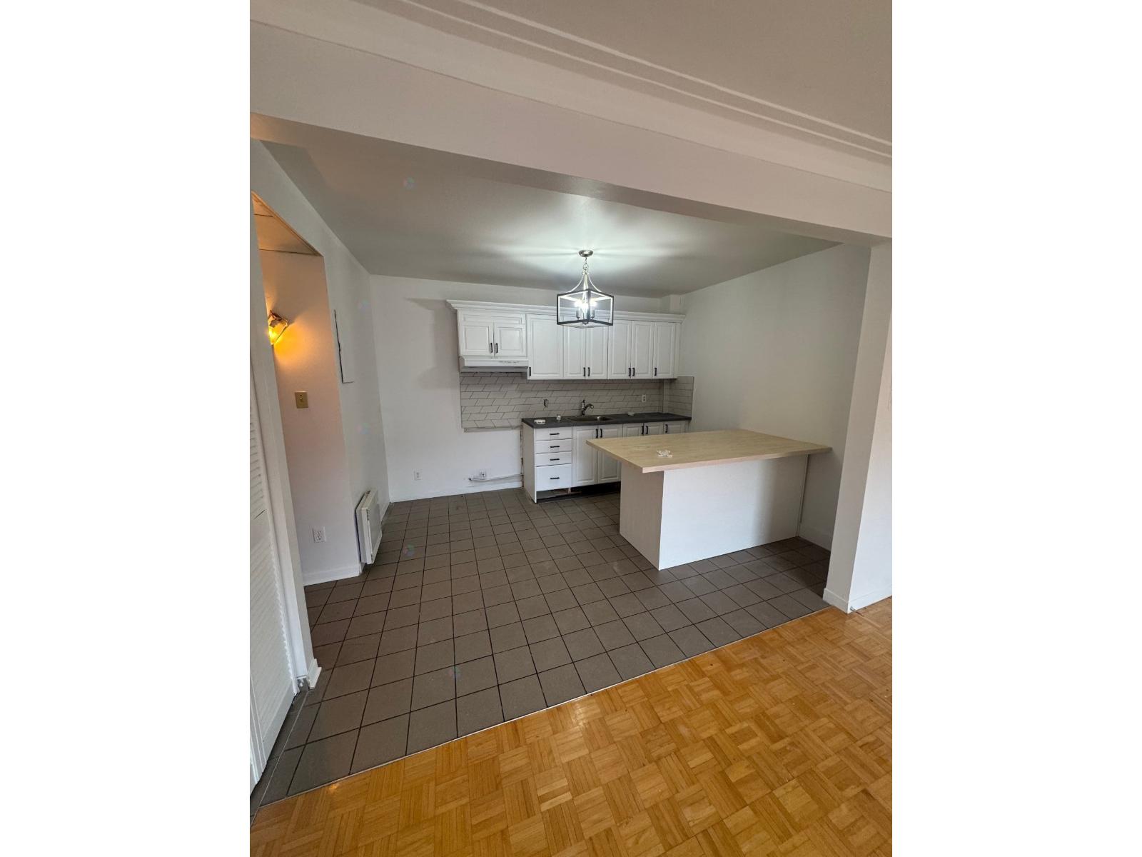 9517-5 Rue Lajeunesse