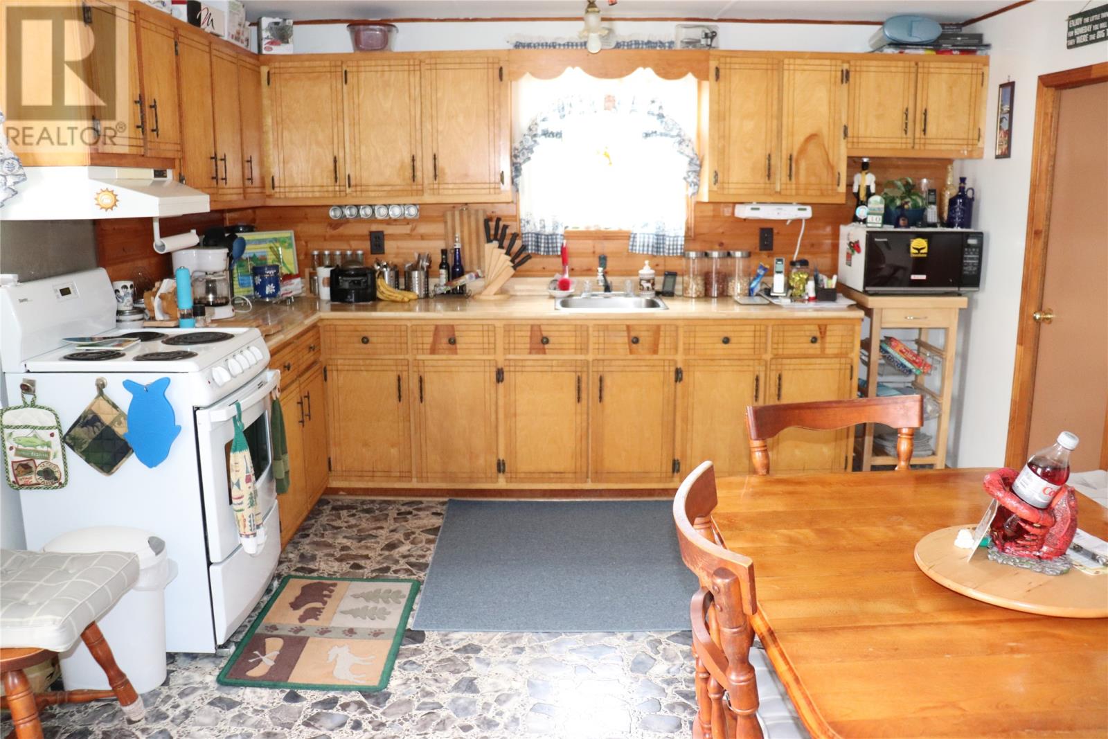 36 Gull Pond Road Property Photo 6