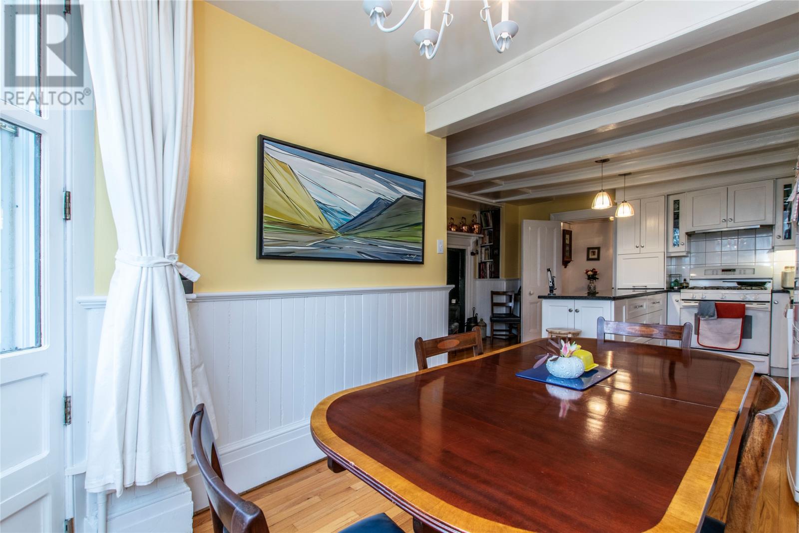 14 Kennas Hill Property Photo 28