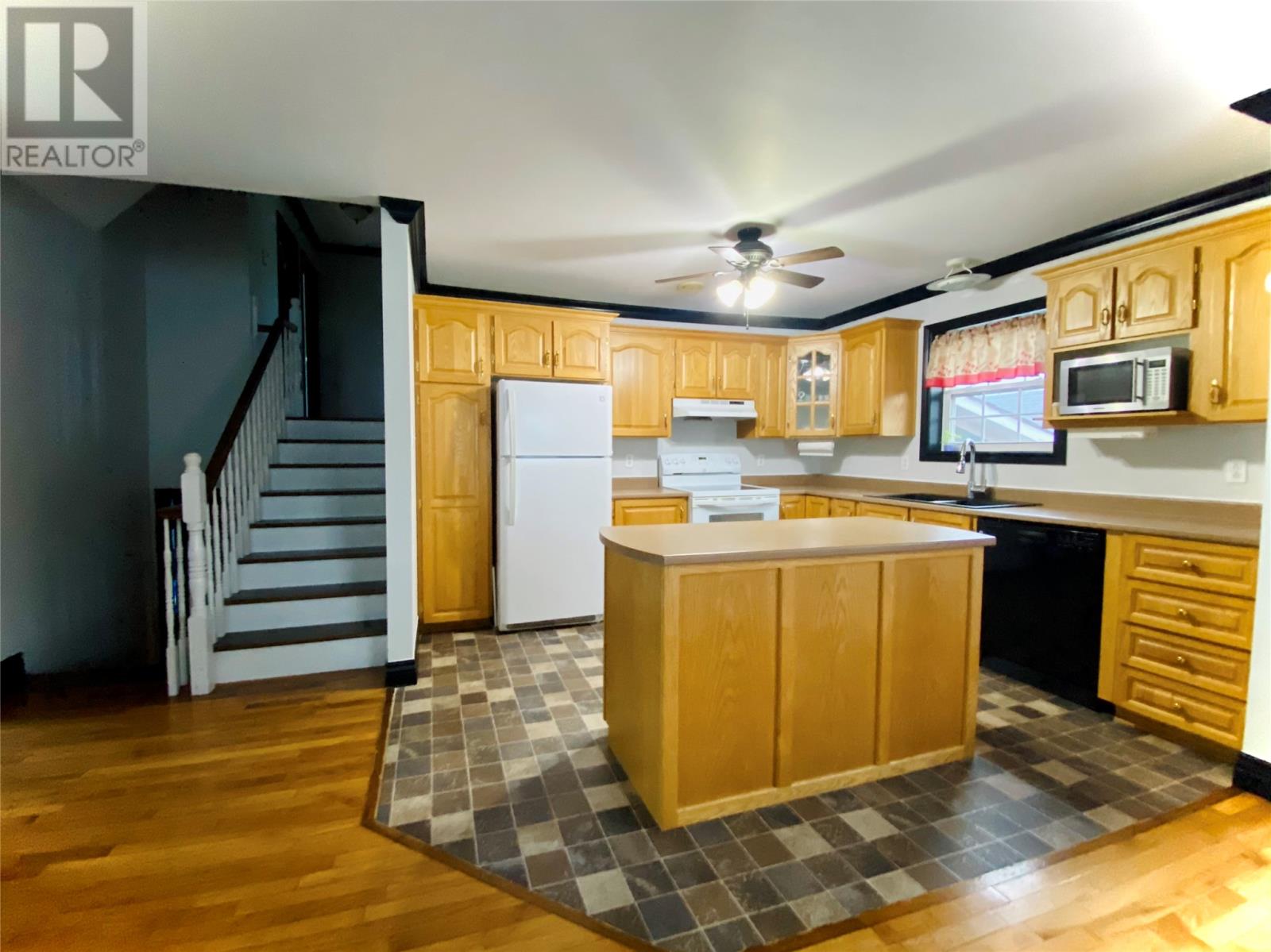 23 Jacqueline Avenue Property Photo 16