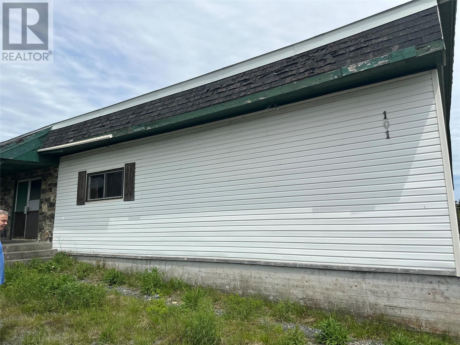 101-107 Conception Bay Highway Property Photo 7